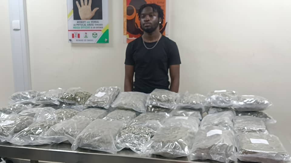 Ghanaian-British Student Arrested for Smuggling 19kg of Cannabis in Nigeria