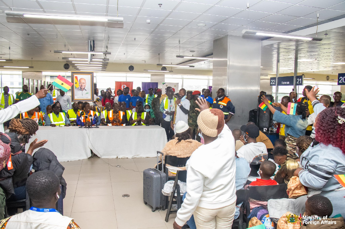 Flight Records Leave 791 Ghana Evacuees Unaccounted For in Minority Review