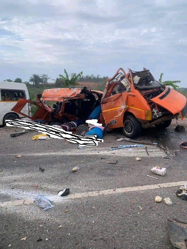 Breaking: A deadly accident near Ayensudo on the Cape Coast-Takoradi Highway is thought to have killed several people.