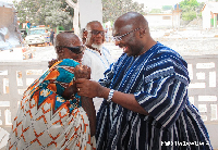 Dr Mahamudu Bawumia interacting with some of the beneficiaries