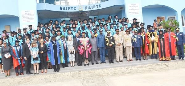 The graduants with the dignitatries after the programme