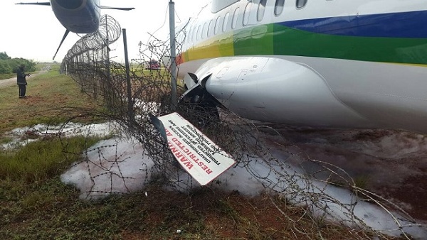 Starbow plane crashes at Kotoka International Airport