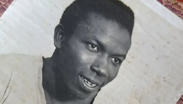 Ghanaian football legend Emmanuel Oblitey