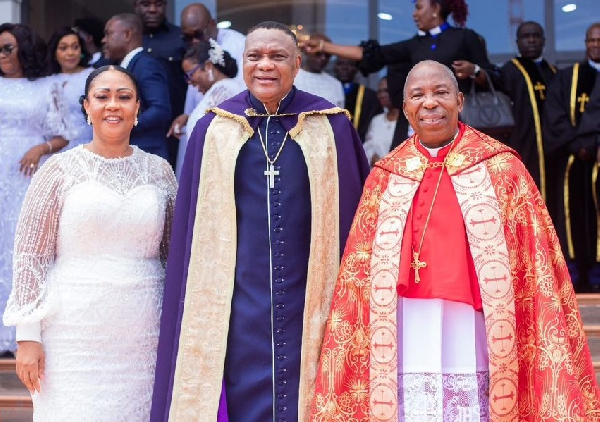 Apostle KPOGAS (R), his wife (L) and Apostle-General Sam Korankye Ankrah (M) after the event