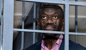 Kizza Besigye Collapses In Court.png