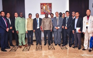 Dr. Bawumia in a group picture with the delegation
