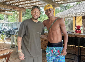 Neymar (L) and Lamine Yamal (R) are spending time together in Brazil