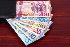 Cedi selling at GH¢12.10 to the dollar