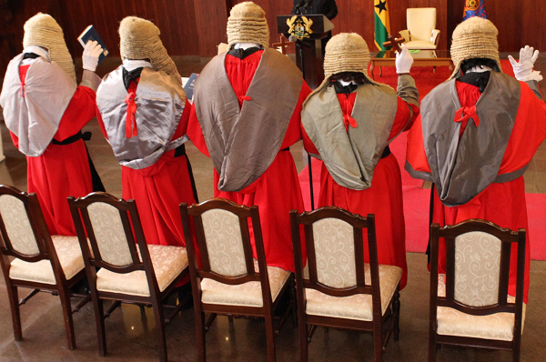 Judges in wigs - File Photo