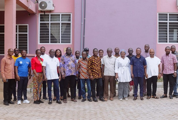 The Committee's objective was to assess the state of sanitation services in various districts