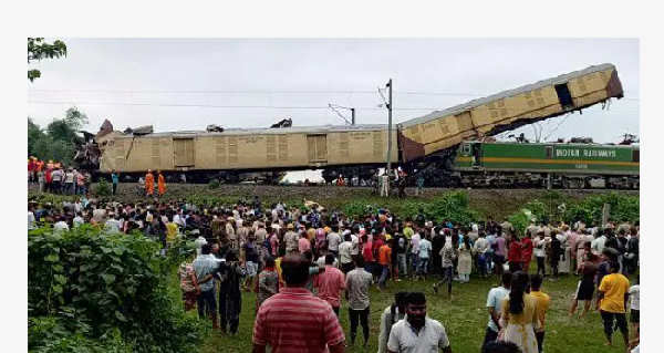 Di accident take place for West Bengal New Jalpaiguri area on Monday morning