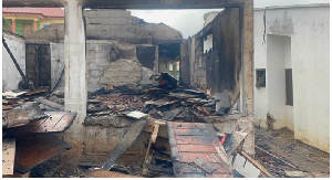 A devastating fire outbreak has razed down a three-bedroom boys quarters  at Asuoyeboa