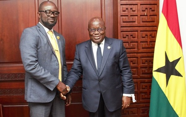 President Akufo-Addo(R) and GFA president, Kurt Okraku(L)