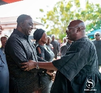 Alan and Bawumia shaking hands