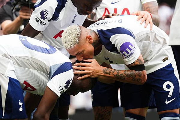 ‘I feel he’s Brazilian’ – Richarlison hails Kudus’ samba style after Spurs win - GhanaWeb