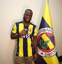 Victor Moses is currently on loan at Fernebache from Chelsea