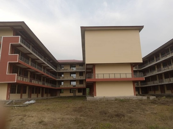 A picture of the abandoned community school