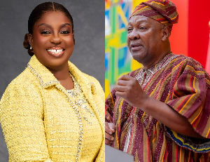 Obuobia Darko-Opoku (L) says President Mahama (R) has done well for donating his salary to the Fund
