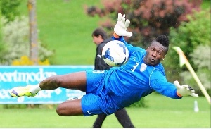 Keeper Asamoah Gyan