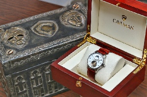 A sample of Caveman watch