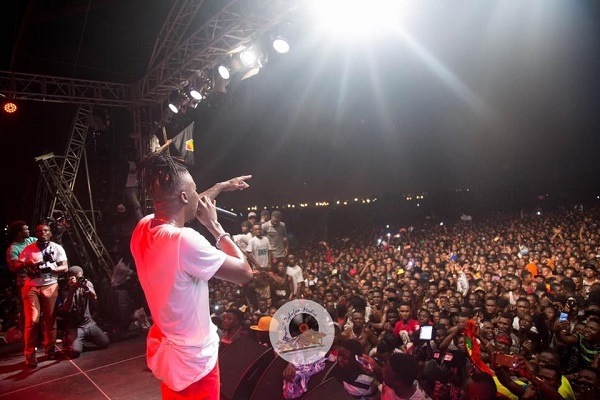 Stonebwoy pulled close to 50,000 patrons to the Saka Saka park