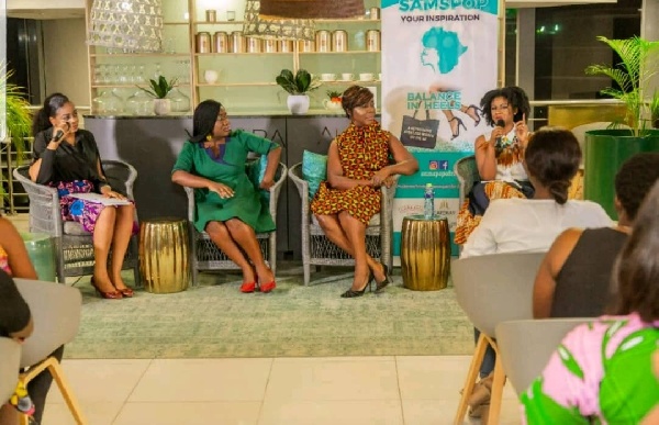 Lady Sam with the three participants