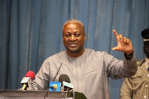 John Dramani Mahama Hand