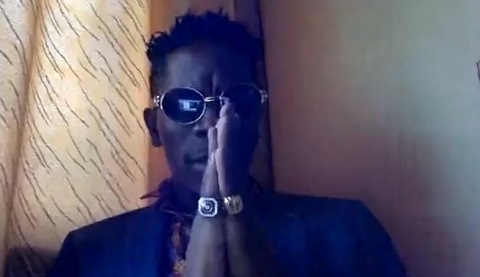 Shatta Wale was captured engaging in a hot exchange of words with a policeman at East Legon