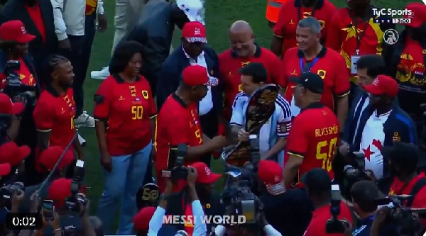 The president of Angola has honored Messi with an award