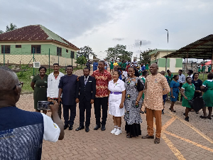 Dr. Okoe-Boye (4th person from left) together with other health workers