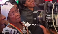 Mother of the late Ghanaian highlife singer, Kofi B (in white) grieving the loss of her son