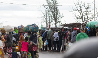 Burundian citizens who worked in Uvira, DRC, cross back to their home country due to the conflict