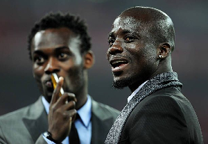 Michael Essien (L) and Stephen Appiah (R)