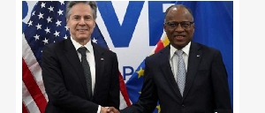 Cape Verde Prime Minister Ulisses Correia e Silva (R) welcomed Antony Blinken