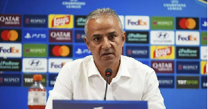 Kartal made more than 250 appearances for Fenerbahce during his playing career