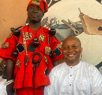 The enstooled Asafoatse (left) in a picture with Nii Doku III