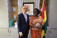Tong Defa (L) with Dzifa Gomashie during the visit