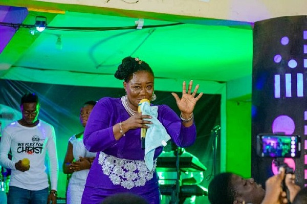 Gospel musician, Ewuraba Eesi