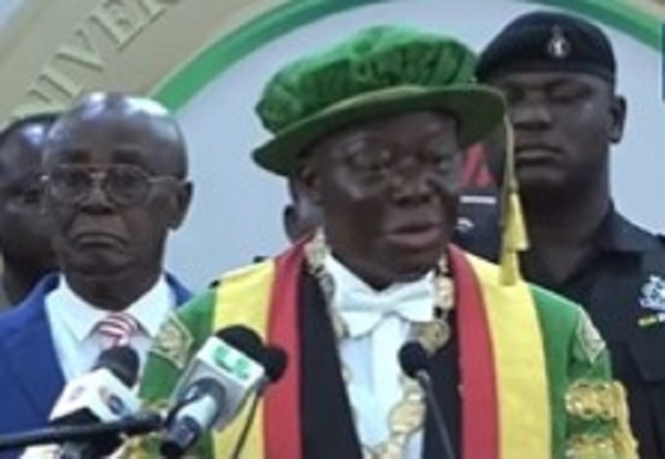 Otumfuo Osei Tutu II addressing the 57th Congregation of the KNUST