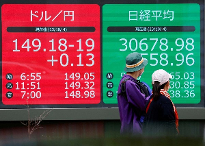 Japanese shares rebounded on Tuesday after plunging on Monday and sending shockwaves