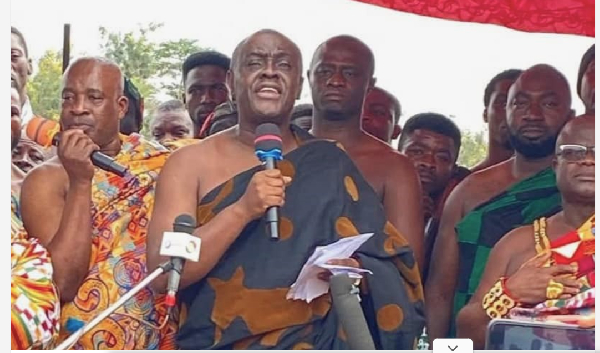 Osagyefo Oseadeyo Dr Agyeman Badu II (M), the Paramount Chief of the Dormaa Traditional Area