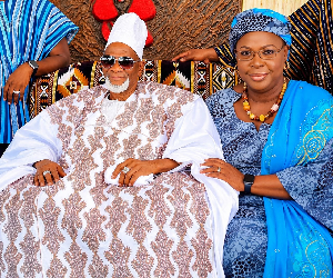 Hajia Zuwera Mohammed Ibrahimah in a photograph with the late Ya-Na Abukari II