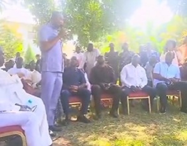 Wontumi addressing the gathering when NPP Ashanti Region MPs, executives called on Dr. Bawumia