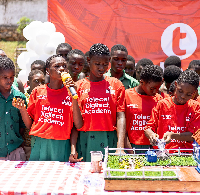 Ruth Martey and teammates present their ‘smart farm’ at Telecel DigiTech graduation ceremony
