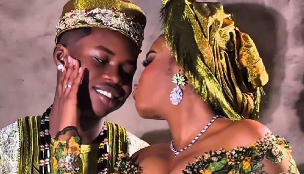 A file photo of Peller (L) and Jarvis (R)