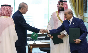 Erdogan and Shehbaz Sharif sign defence pact in Mecca