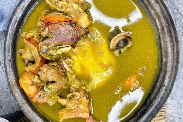 Fufu served with 'ebunu ebunu'