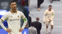 Cristiano Ronaldo makes obscene gesture  while leaving the pitch