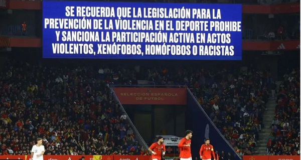 The friendly match in Barcelona ended in a 0-0 draw