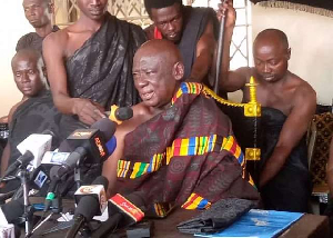 Chief of Mamponteng in the Ashanti Region, Barimah Saasi Ayeboafo II